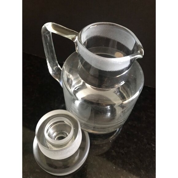 Vtg 1960's Etched Clear Crystal Vinegar Oil Cruet Made in Romania - Picture 3 of 10